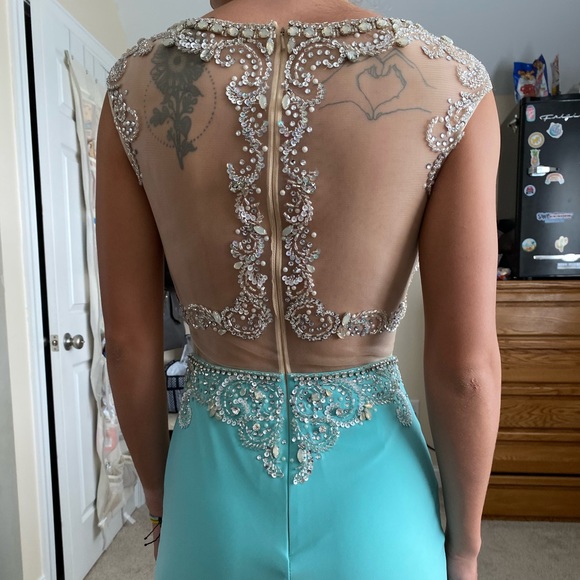 prom dress - Picture 2 of 6